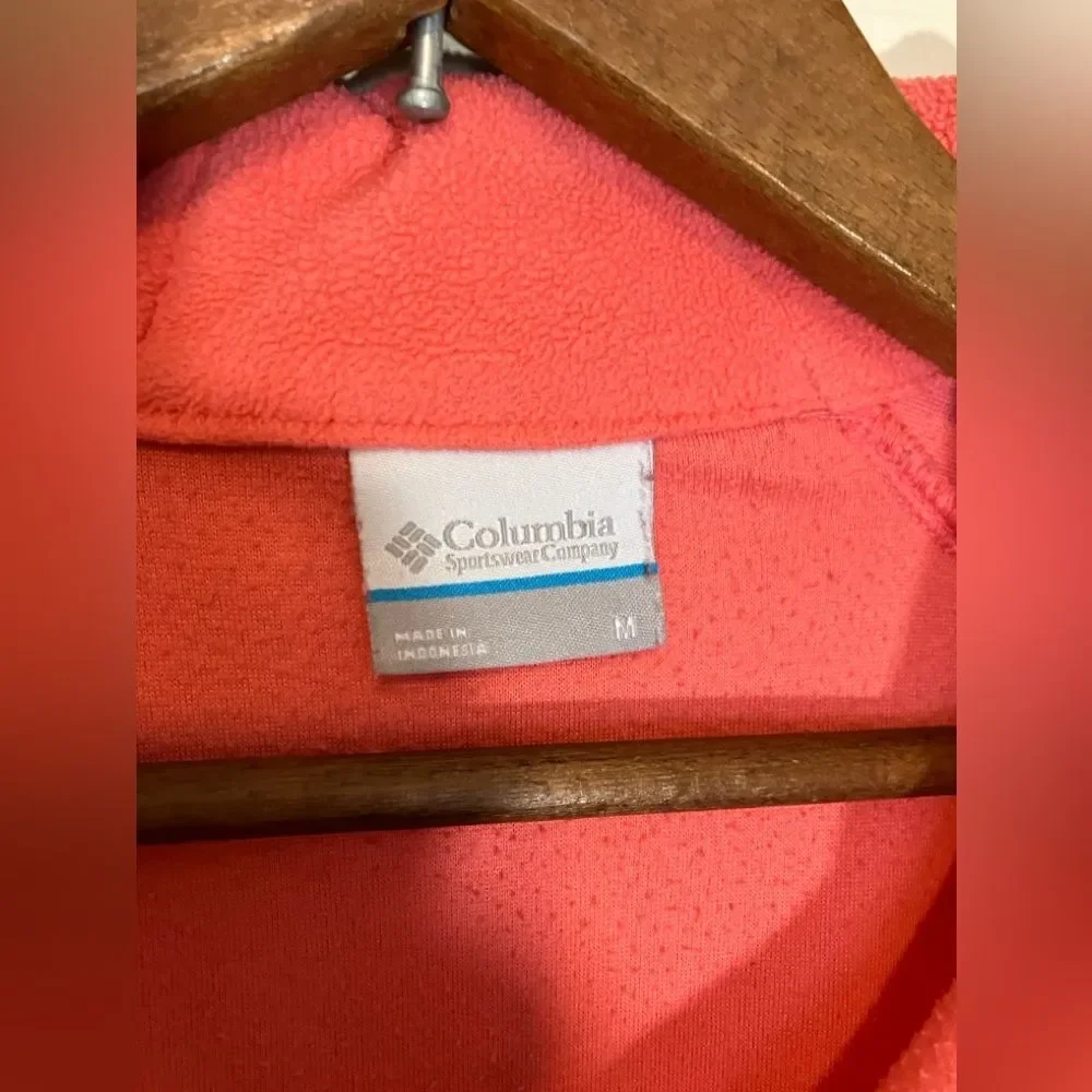 Columbia pull over, sport zipper, peach color, excellent condition, size medium - Picture 2 of 3